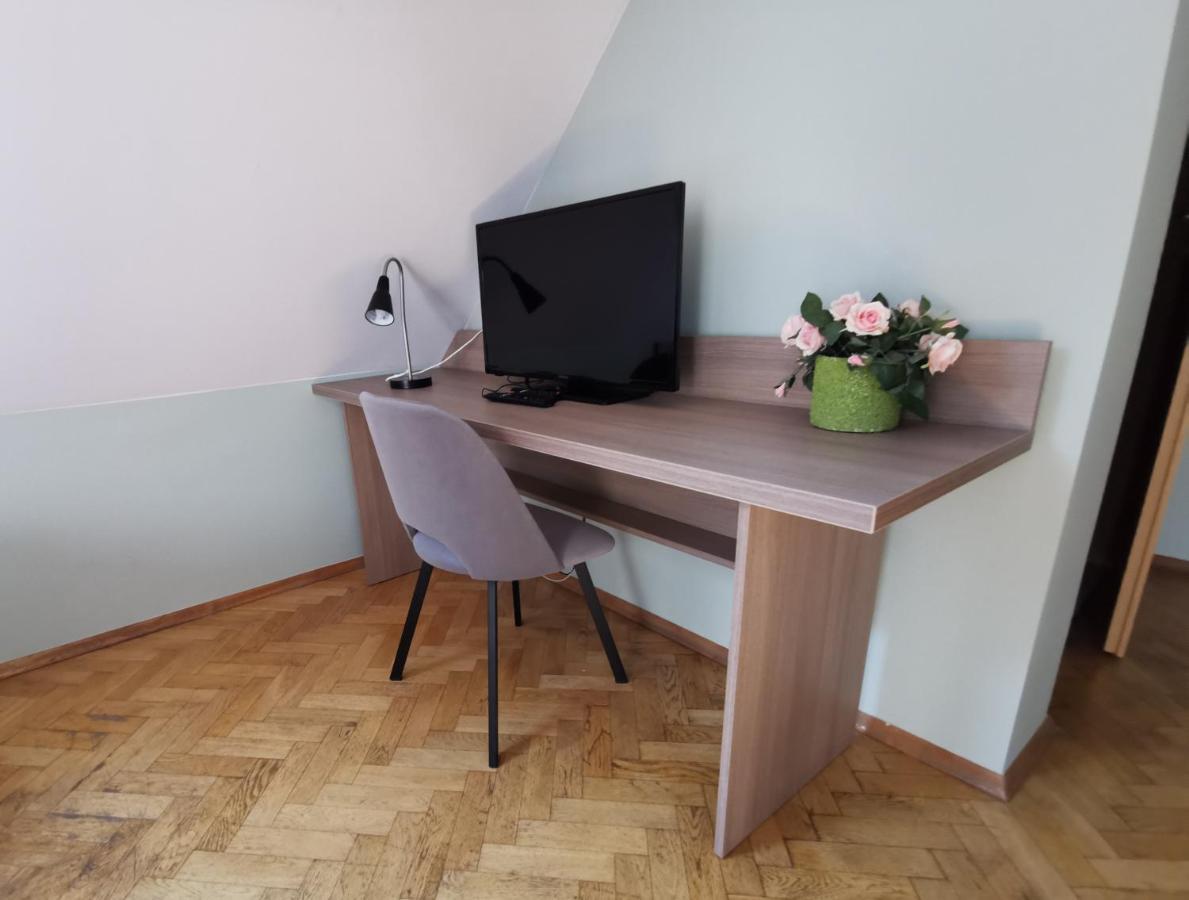 Hotel Zieliniec Poznań Exteriör bild